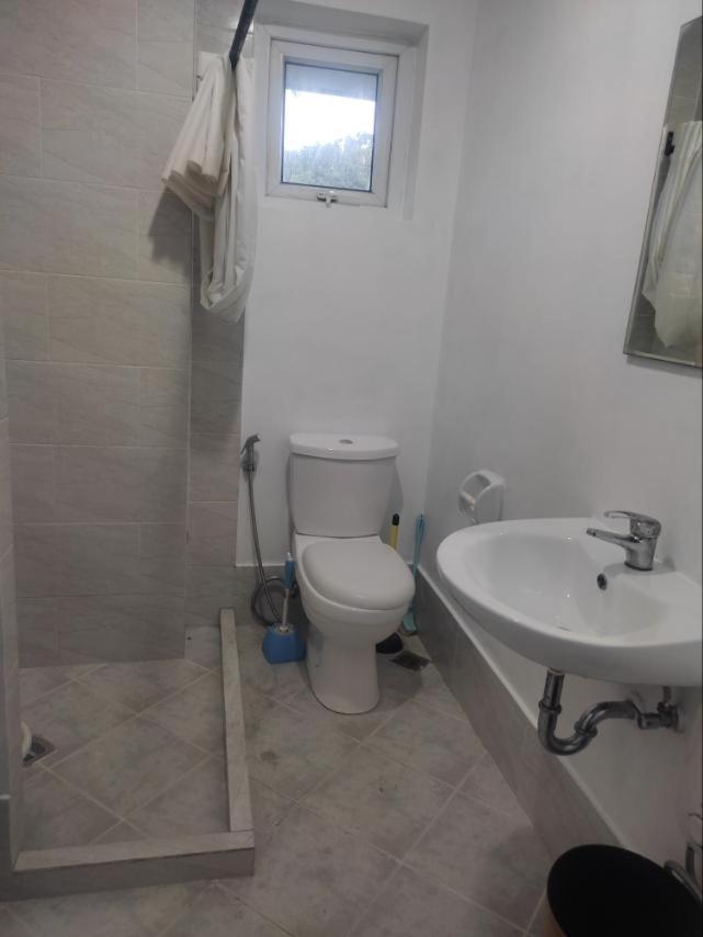 Mactan Airport Cebu Accommodation Lapu-Lapu City Exterior foto